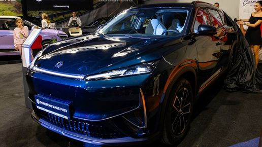 Премиера на Asia Motor Show: Чайна Мотор представи още два нови модела на DONGFENG