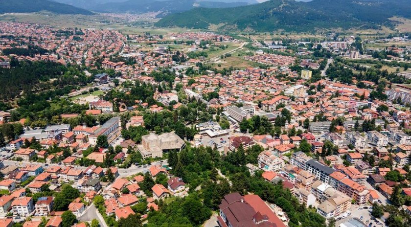 Кой превърна Велинград от СПА столица на Балканите в бардак? Част-2