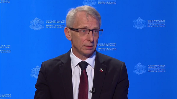Денков за президента: Имаме сериозни различия, но трябва да работим за интересите на България