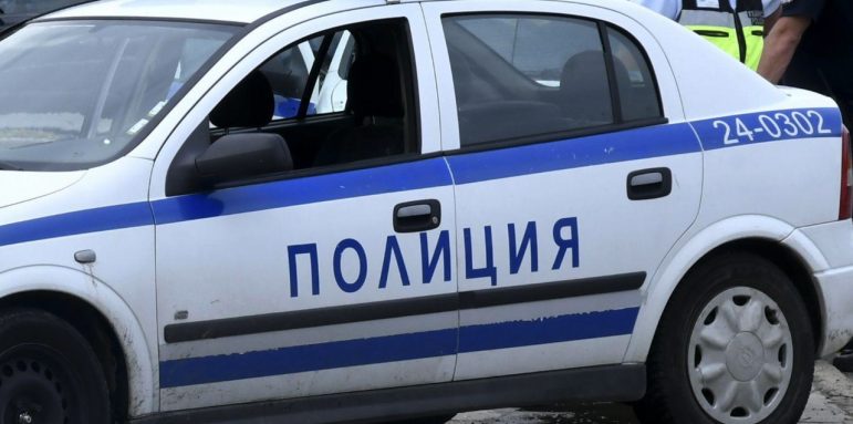 УДАРИХМЕ ДЪНОТО! Камион смаза дете, близките му убиха шофьор