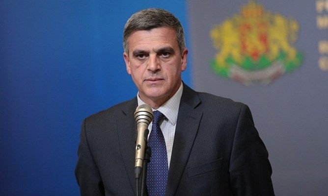 Стефан Янев: Никой не знае как точно се управлява кабинетът на &ldquo;сглобката&rdquo;