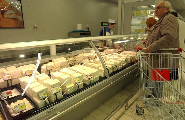 държавното сирене поскъпва другата седмица