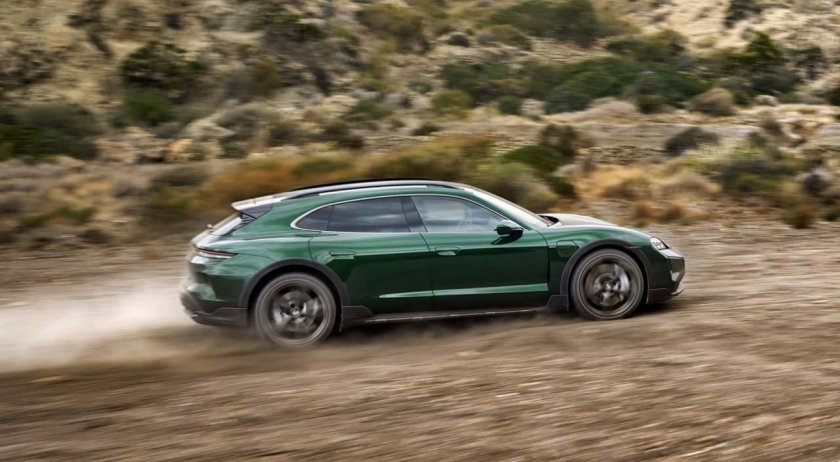 новото porsche taycan изминава повече разстояние зарежда всякога