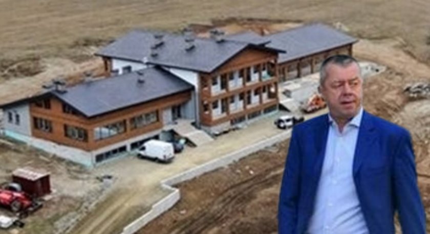 вас постройките вълка покрай искър незаконни
