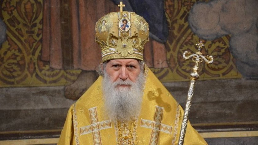 светия синод съобщиха състоянието патриарх неофит подобрява