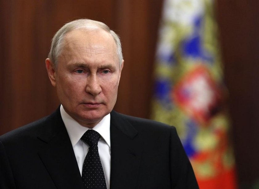 владимир путин печели убедително президентските избори