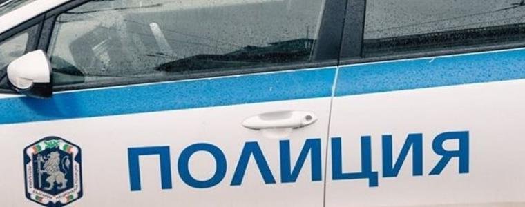 тийнейджър катастрофира изостави ранения спътник