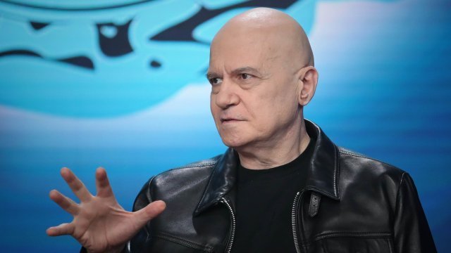 слави трифонов липсват милиарда 220 милиона лева