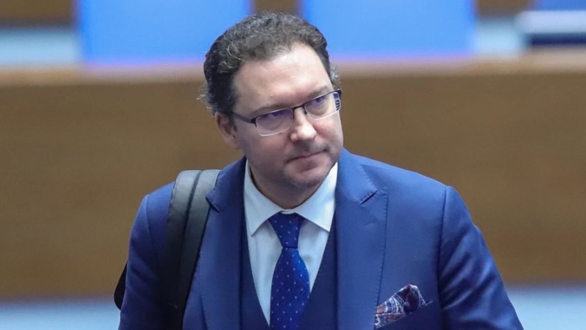 агент митов