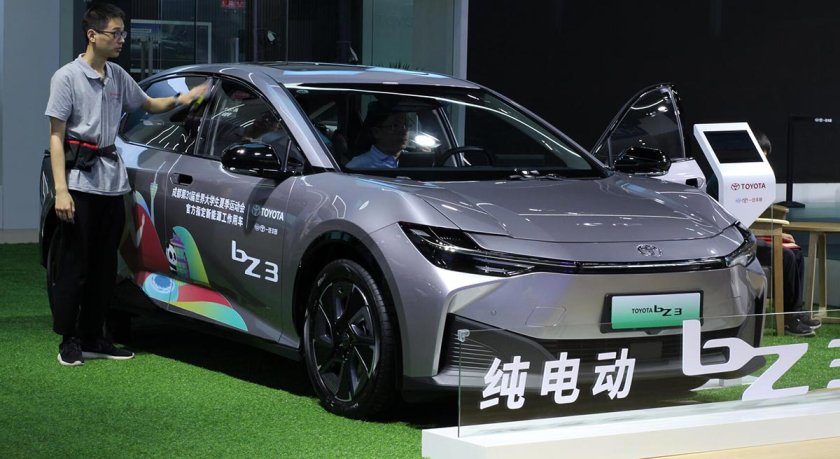 toyota партньорство huawei