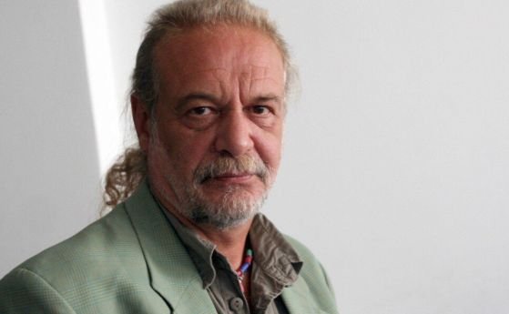 дайнов искат внушат сме някакво диво племе