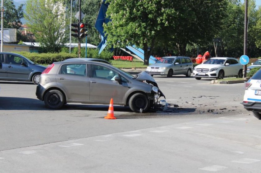 тежка катастрофа благоевград снимки