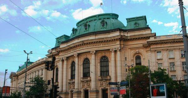 държавни университета нас обявиха неучебен ден знак протест