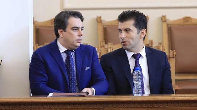 вниманието aferabg пусна записи лъжци единственото интересува кеш