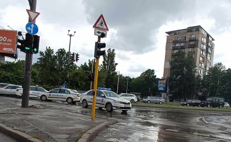 извънредно oграничиха движението тунел bdquoлюлинldquo заради верижна катастрофа