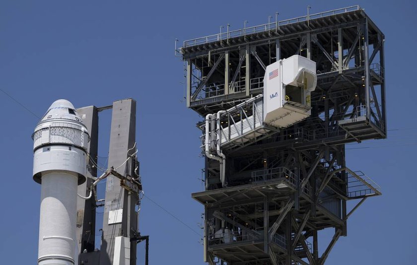 наса отложи изстрелването starliner мкс