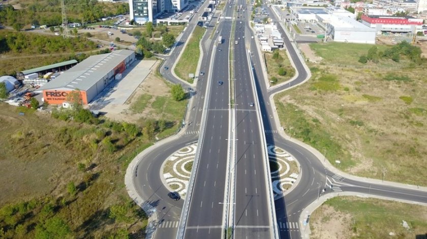 движението мостовото съоръжение околовръстното софия посока младост спряно
