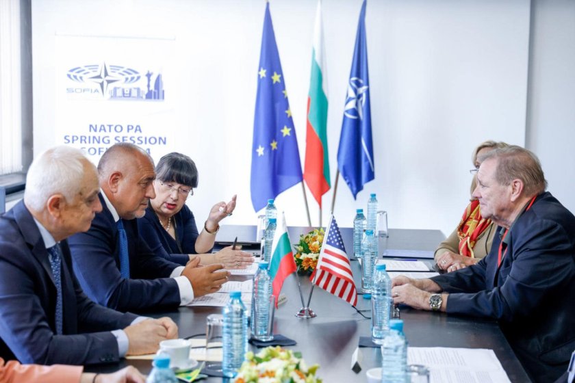 борисов герб силен толкова силен сащ българия