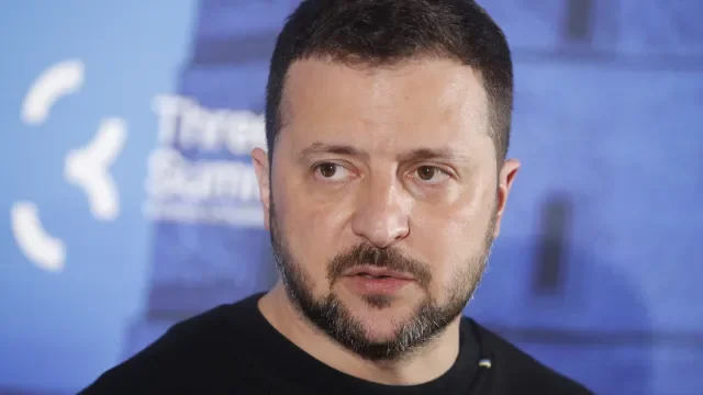 зеленски призова западните съюзници доставят обещаната военна помощ