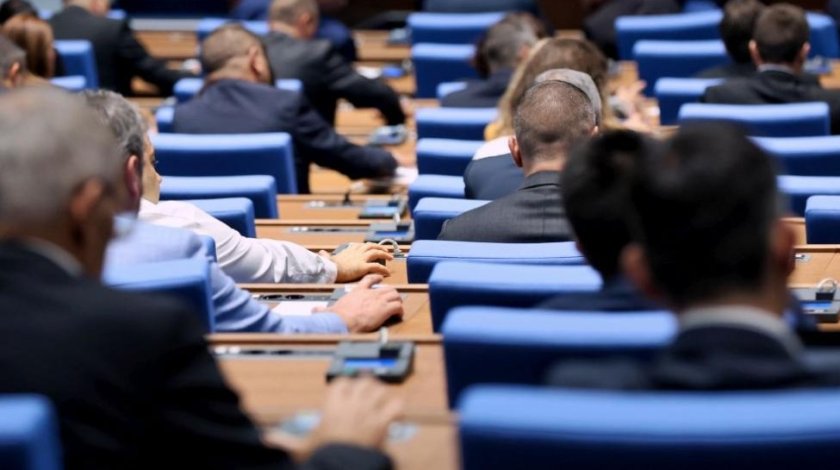 втори опит депутатите гласуват оглави