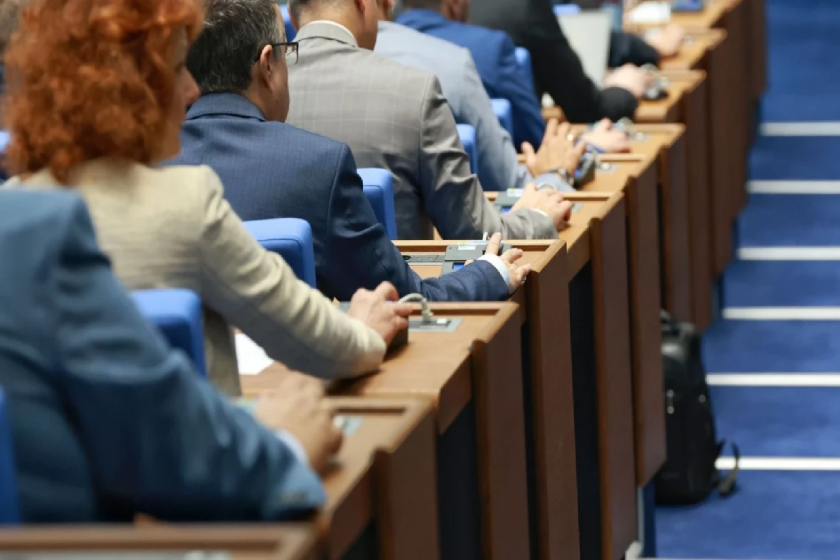 юни обявяват новите 240 депутата ото народно събрание