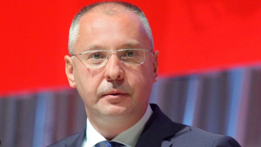 станишев отново влезе ролята срамежлива мома мяука мънка дали кандидатира шеф бсп