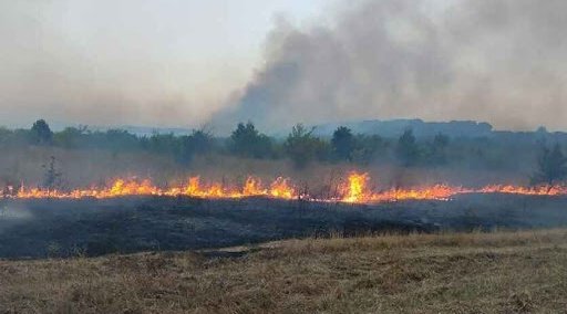 бедствено положение огънят сакар планина стихва снимки