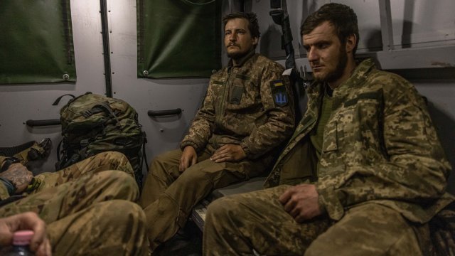 бойци американски отряд украйна застреляха ранен руски военнопленник