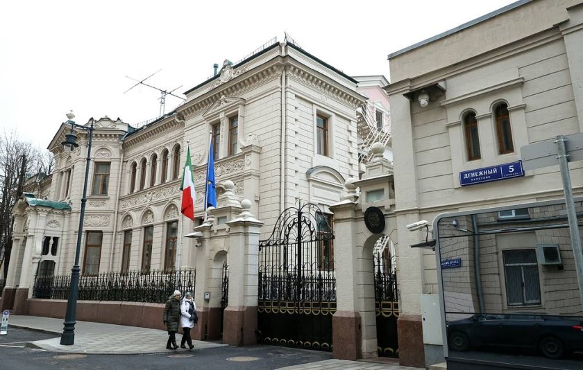 москва привика италианският посланик русия