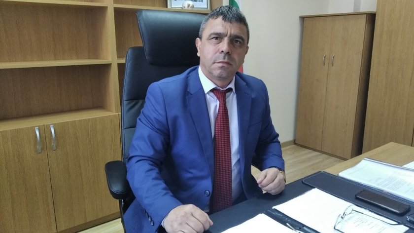 извънредно mediamall атанас илков поема мвр