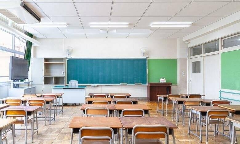 2500 евро глоба бягство училище германия