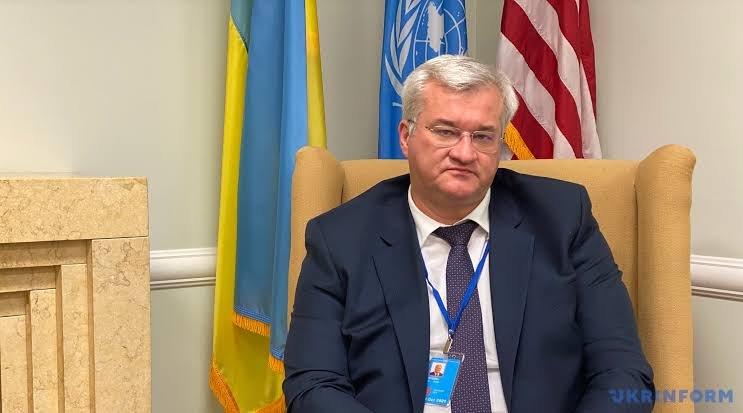 украинският външен министър призова съюзниците украйна премахнат ограниченията използването западни оръжия русия