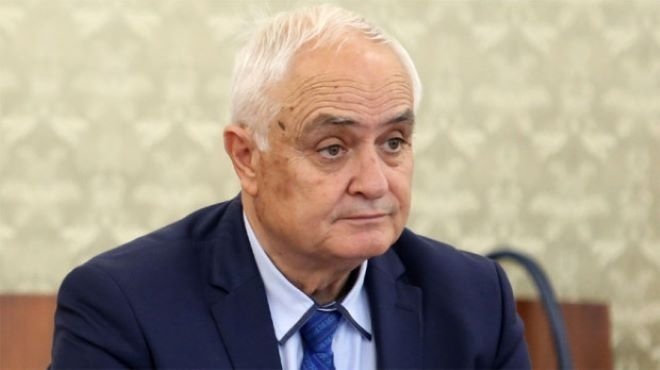 министърът отбраната правителствения самолет евакуират българите ливан