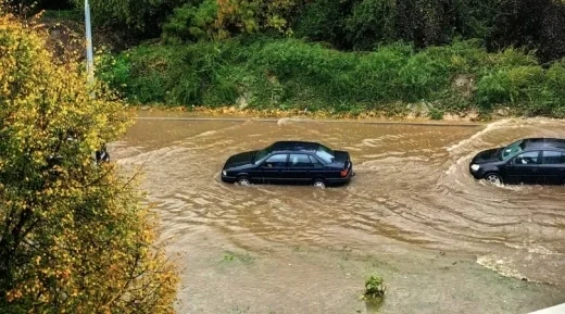 перник вода силна буря снимки видео