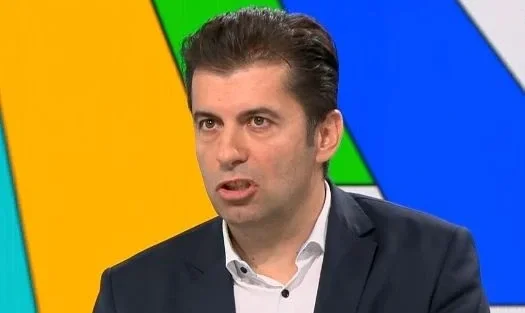 депутати герб съсипаха кирил петков участието снощи откачалка болен лицемер