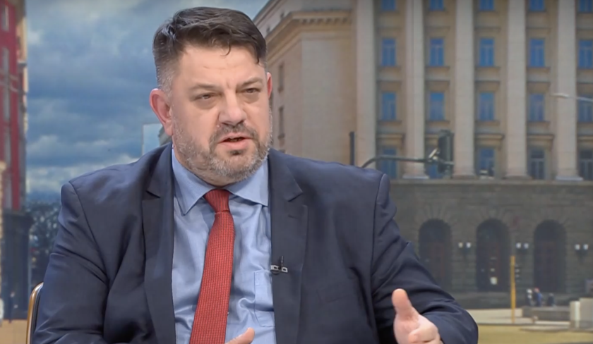 зафиров измъкнем дълго налагания дясно либерален модел