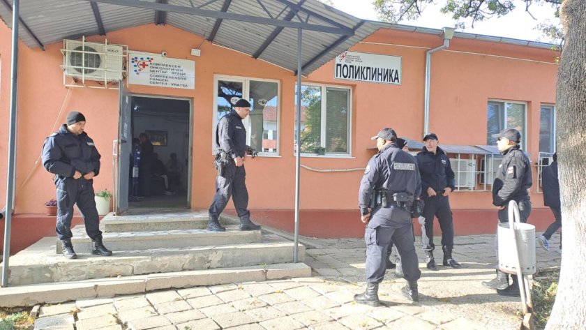 задържаха управителя онкологичния център враца акция данс жандармерията