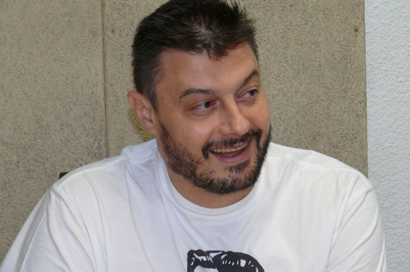 надрусаният бареков притискал нощите хора доган пари