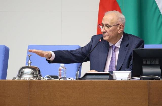 силви кирилов оптимист съм парламентът справи предизвикателствата води националния интерес