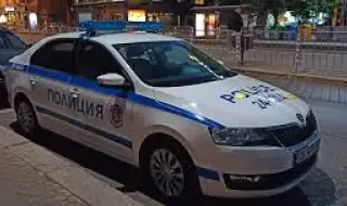 продължава издирването нападателите столичния мол