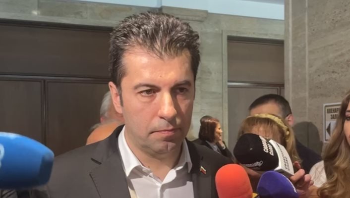 кирил петков отпуши работата парламента