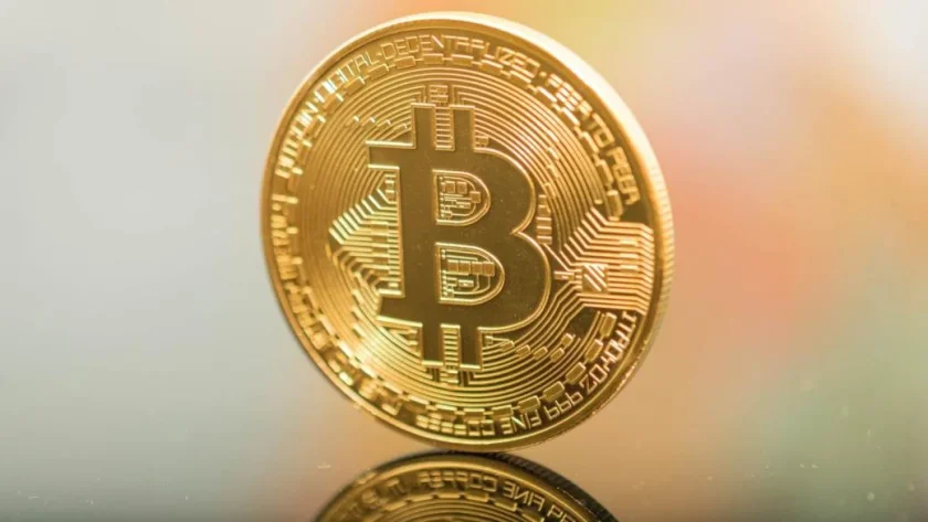 биткойнът мина хиляди долара