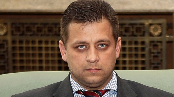 самовлюбеният палячо николай марков пак изживя изключителен гениален