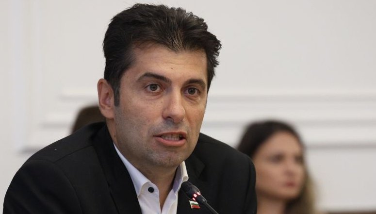 петков фейсбук дам имунитета