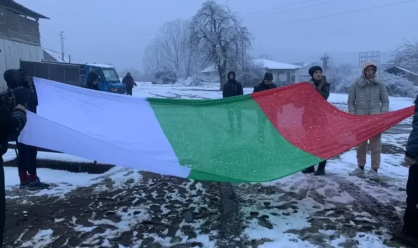 протестът животновъдите велинград политически театър дирижиран популисти русофилски партии