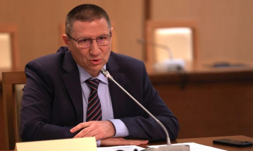сарафов сам удивих работа съм свършил готов бъда главен прокурор