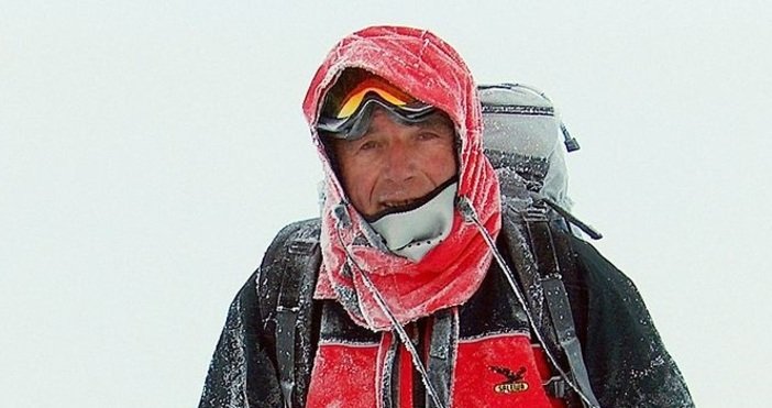 годишна възраст почина алпинистът дойчин василев