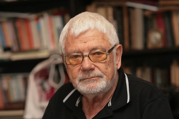недялко йорданов празнува рожден ден поетът поколенията става години