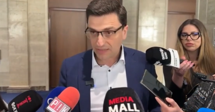 изпратиха сабрутев брани асен василев плюе герб видео