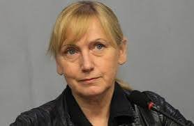 елена йончева нашите момчета отвлечения кораб пътуват мен